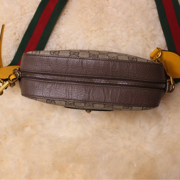 Gucci Neo Vintage GG Supreme Messenger Bag - Picture 6 of 8